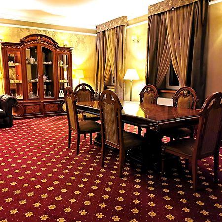 Komoda Club Residence Kaliszki Værelse billede