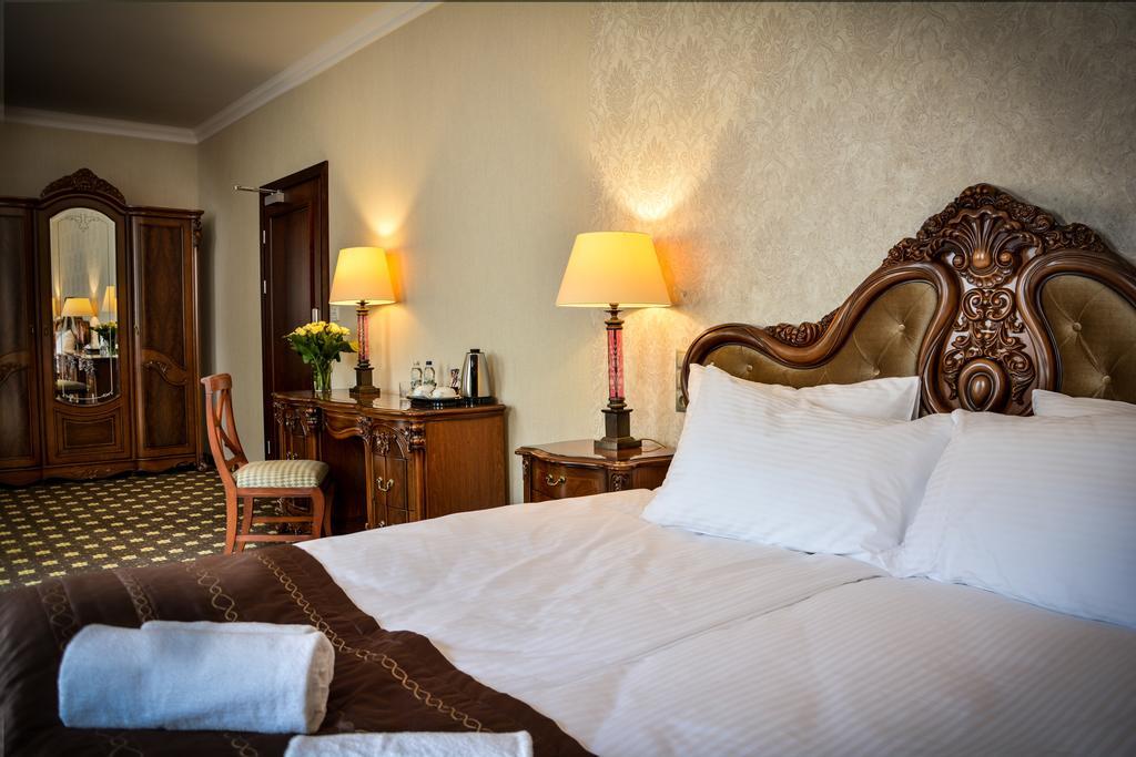 Komoda Club Residence Kaliszki Værelse billede