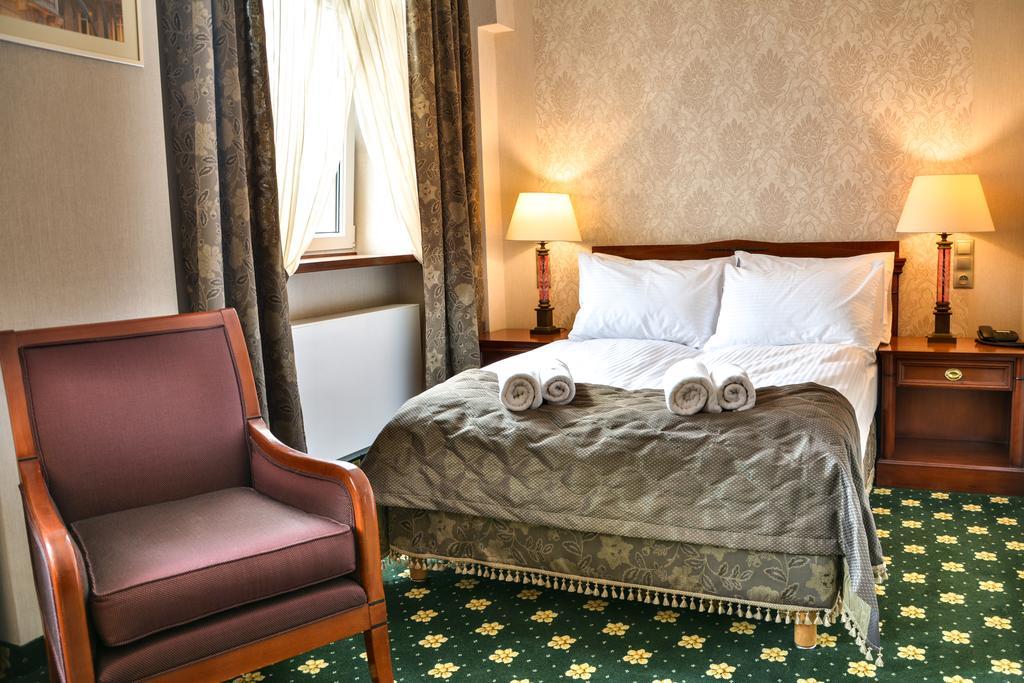 Komoda Club Residence Kaliszki Værelse billede